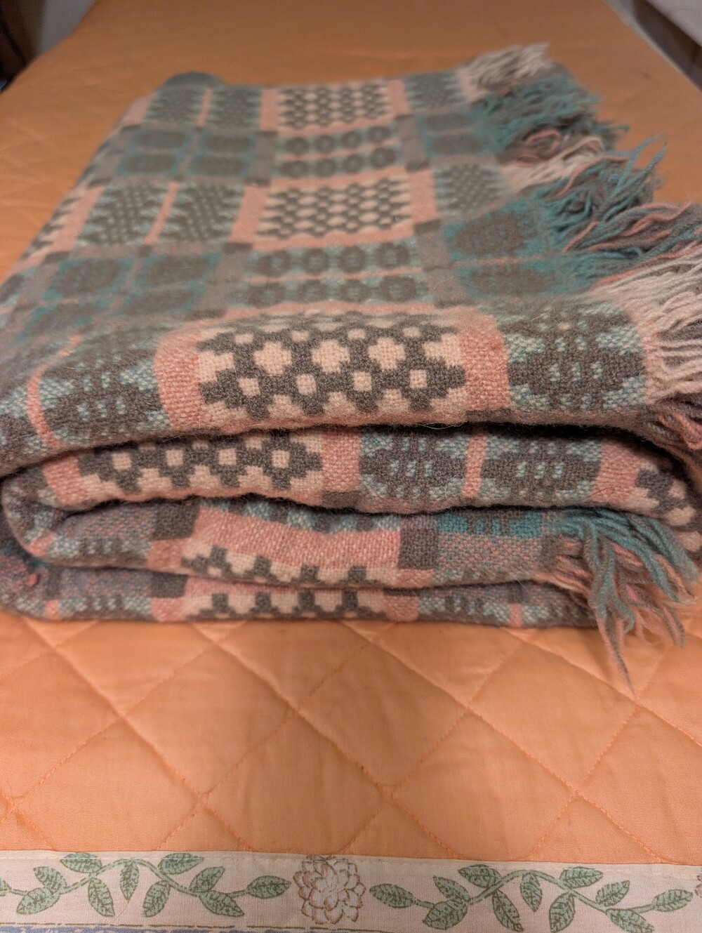 Vtg Welsh Wool Tapestry Blanket Reversible Twin Pink Teal Gray Caernarfon Fringe